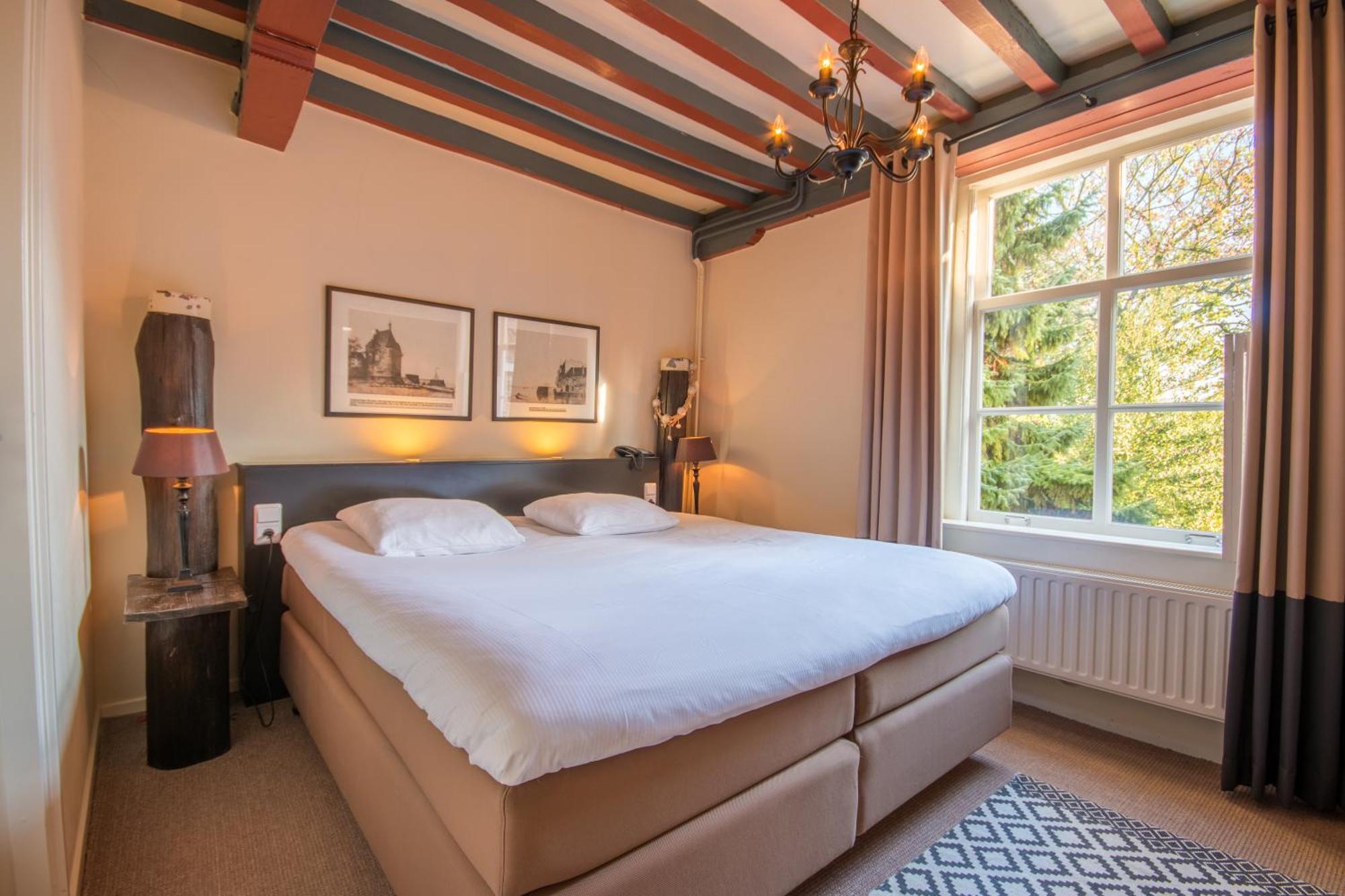 Auberge De Campveerse Toren Veere Esterno foto