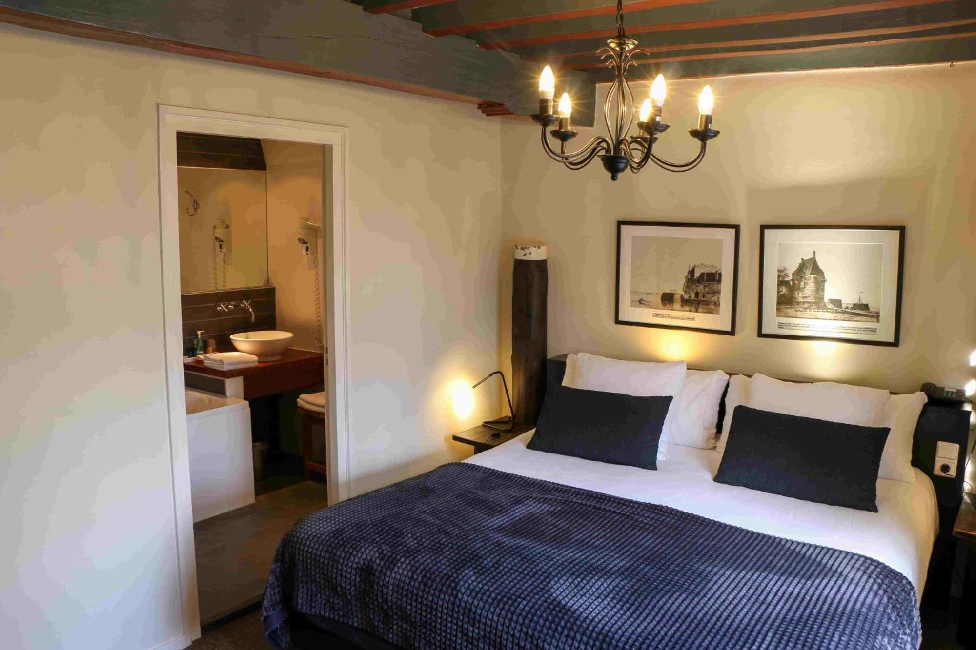 Auberge De Campveerse Toren Veere Esterno foto