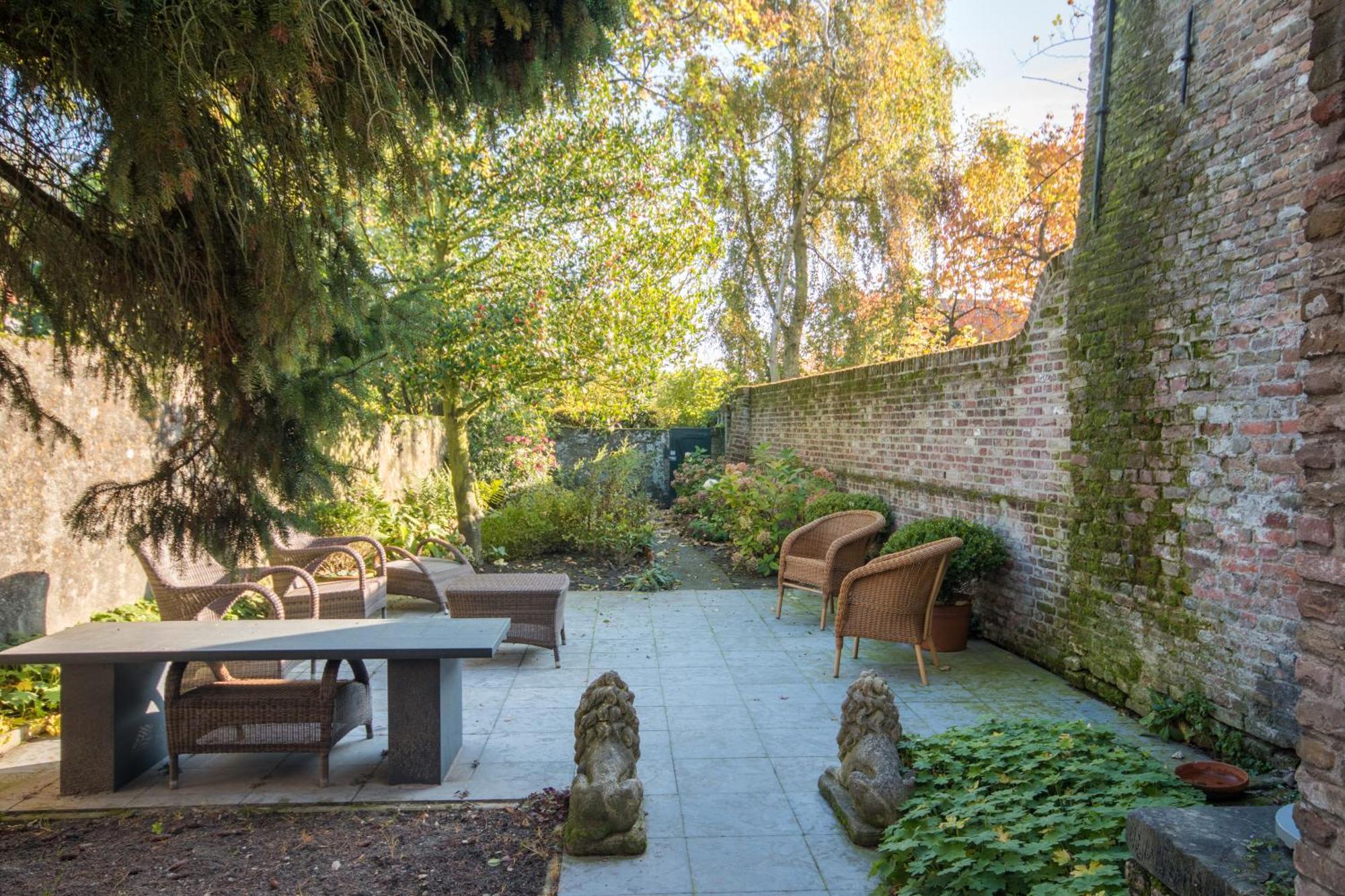 Auberge De Campveerse Toren Veere Esterno foto